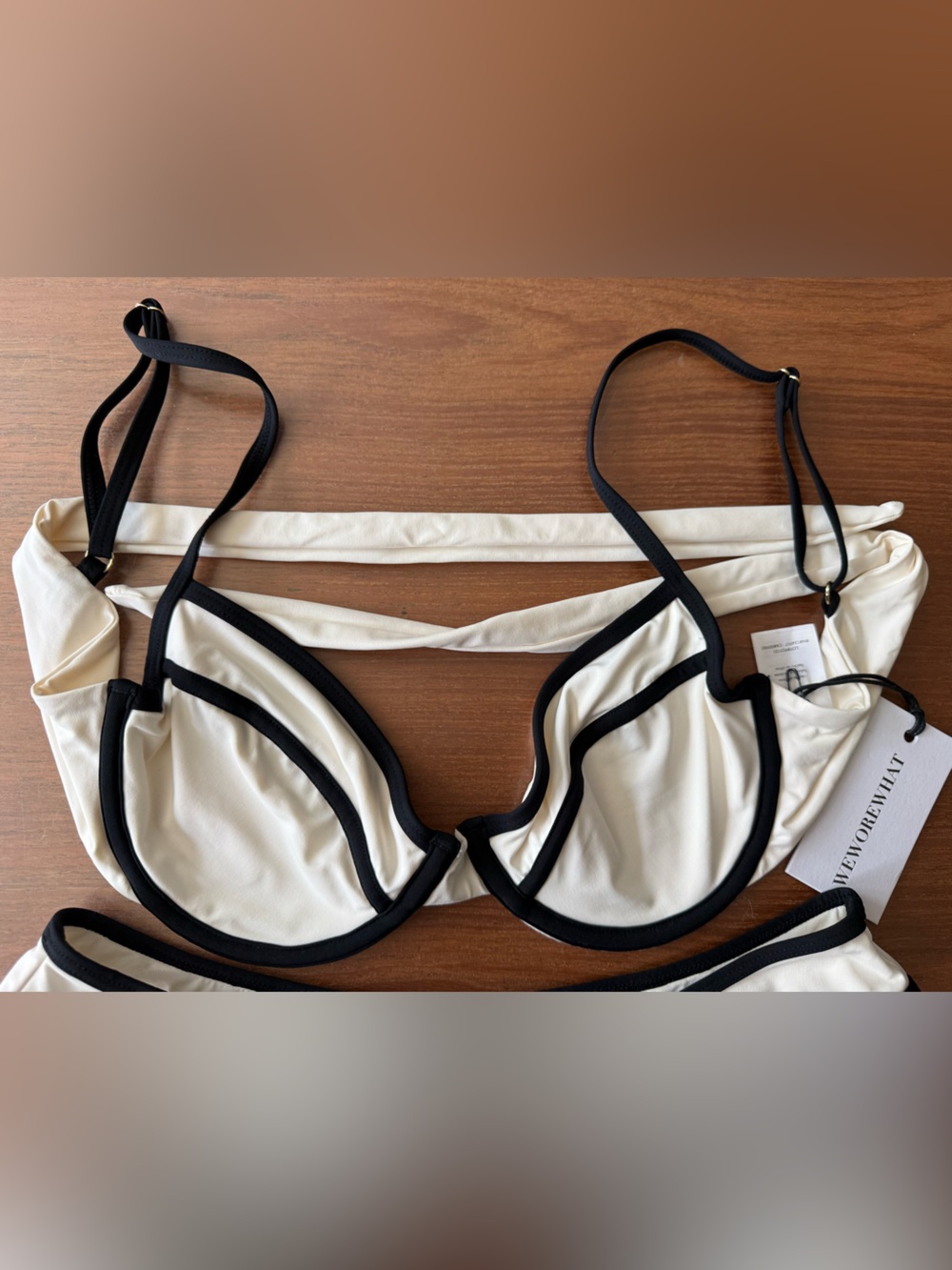 WeWoreWhat NWT Full Coverage Underwire Bikini Set Small Ivory Black - Picture 2 of 8